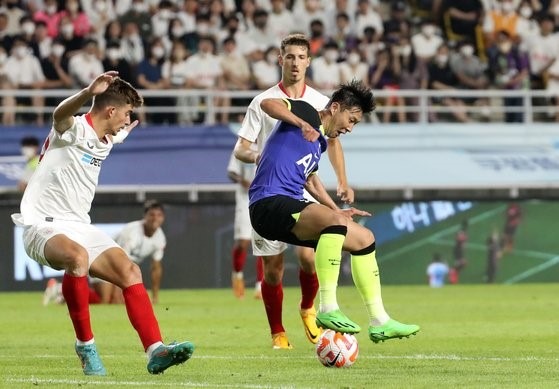 蓝军失球数据分析与足彩投注指南